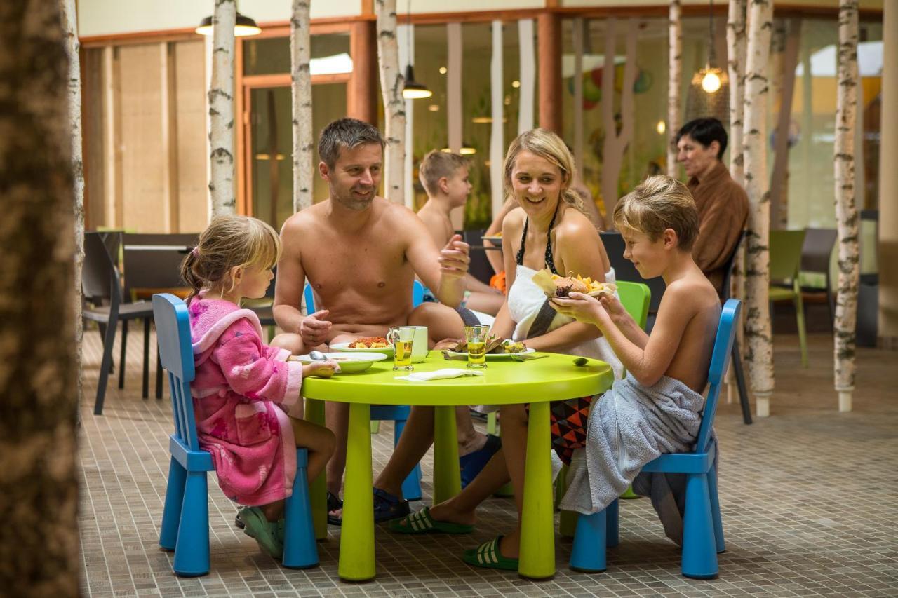 Spreewelten Hotel Люббенау Экстерьер фото
